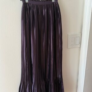 Women's Purple Pleated Maxi Skirt